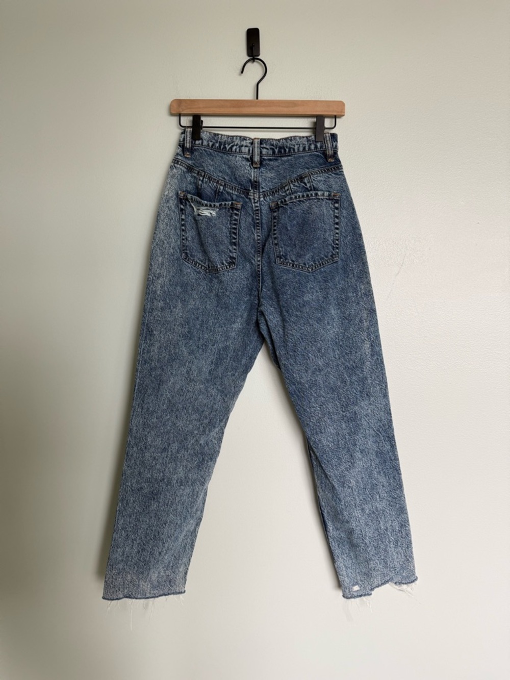 Free People x We The Free CRVY Vintage Wash Straight Distressed Jeans - Picture 5 of 7